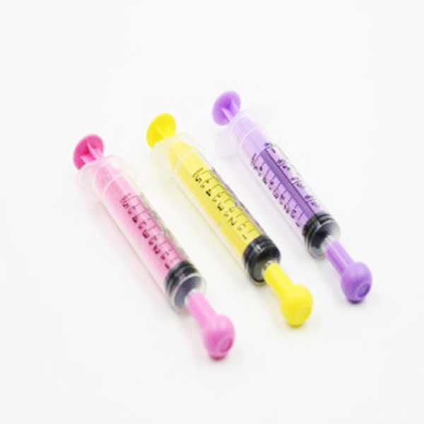 Colorful 3 parts oral syringe with tip cap